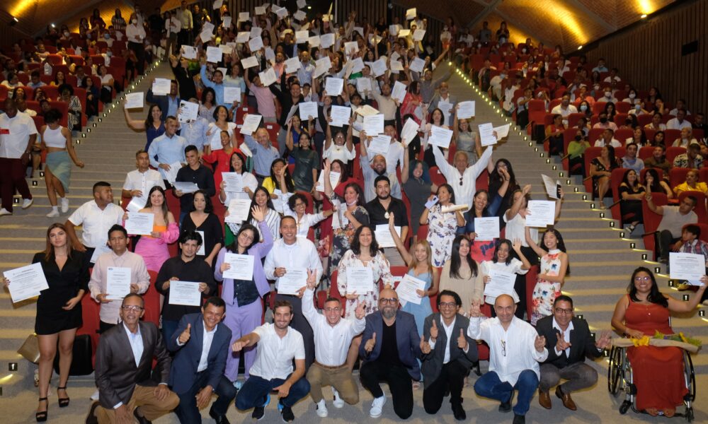 149 nuevos egresados de la EDA