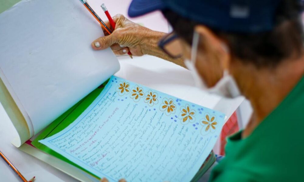 Escolarización adultos mayores 2