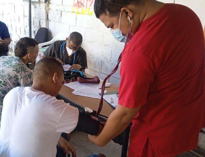 Atención salud a internos 1