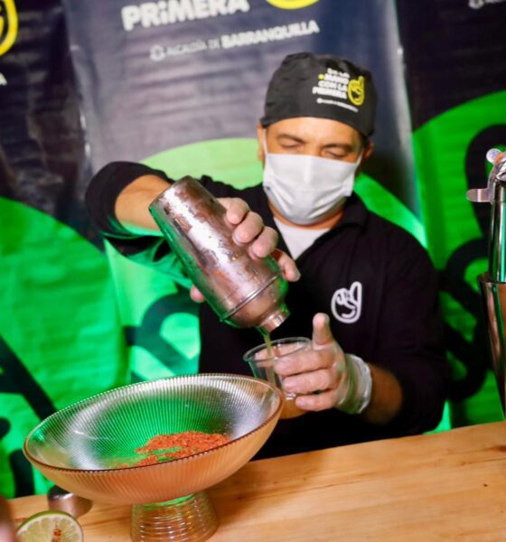De la mano con la primera en Expodrinks 2