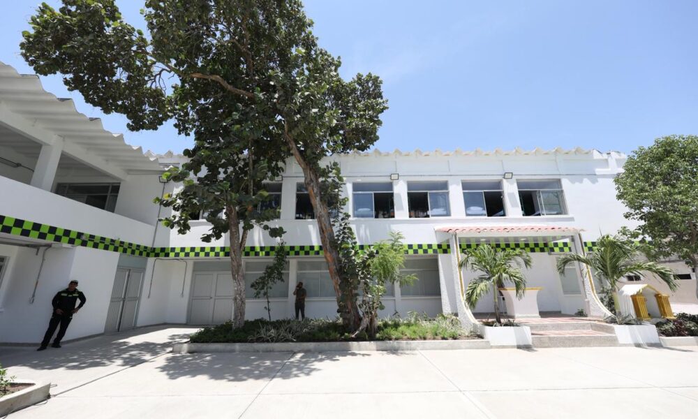 Escuela adecuaciones 7