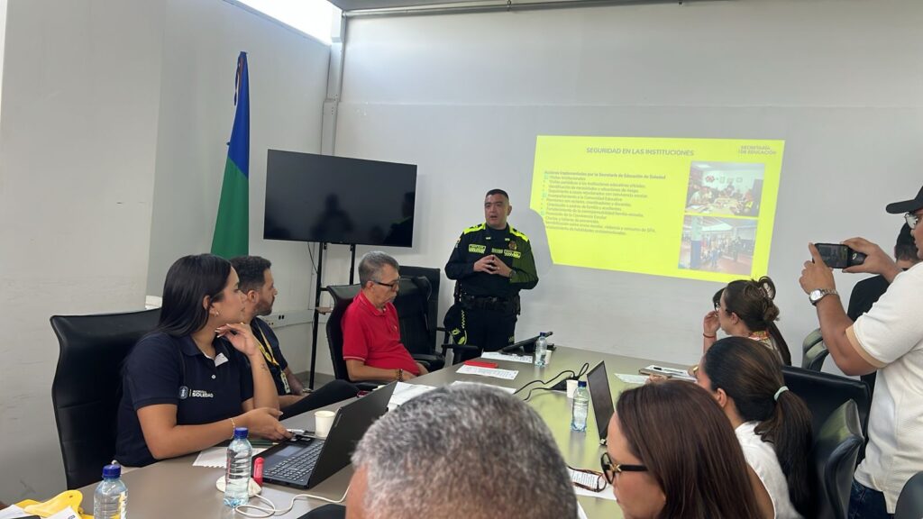 Secretaría de Educación de Soledad fortalece el diálogo con ADEA 42 IMG 20260603 WA0162