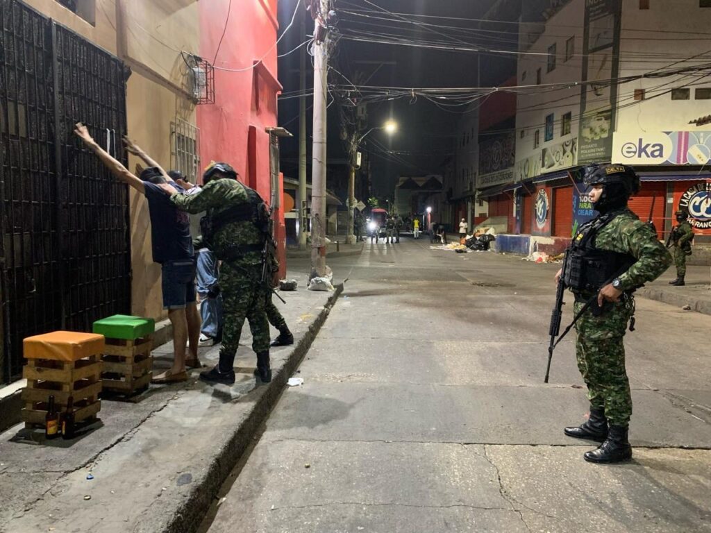 Alcaldía y fuerza pública intensifican seguridad con Caravanas en zonas comerciales y estratégicas de Barranquilla 42 450f4c56 1109 452a b0c1 6aebc31e898c