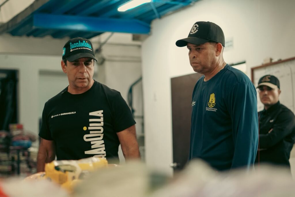 Barranquilla suma 180 toneladas de ayudas a las familias colombianas afectadas por el terremoto: alcalde Char 42 Centro de Acopio BAQ 2