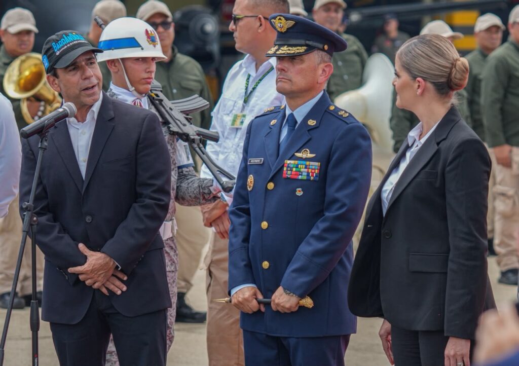 Alcalde Char recibe a presidenta de Costa rica, Laura Fernández, previa reunión de seguridad con su homólogo colombiano 42 HS1gTNfbQAADCkR 1