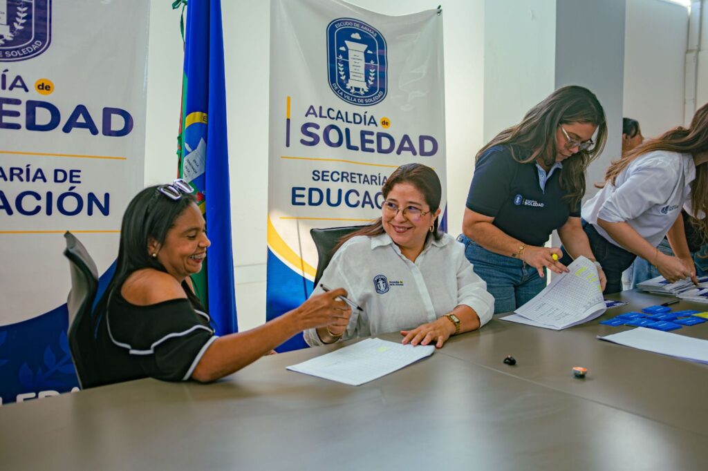 Soledad se pone al día con sus docentes: 761 bonos de dotación fueron entregados a 181 educadores 42 IMG 20260902 WA0055