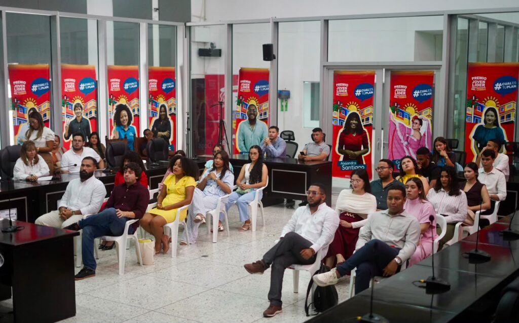 Asamblea y Gobernación reconocen a los jóvenes protagonistas del cambio en el Atlántico 42 IMG 20260930 WA0125