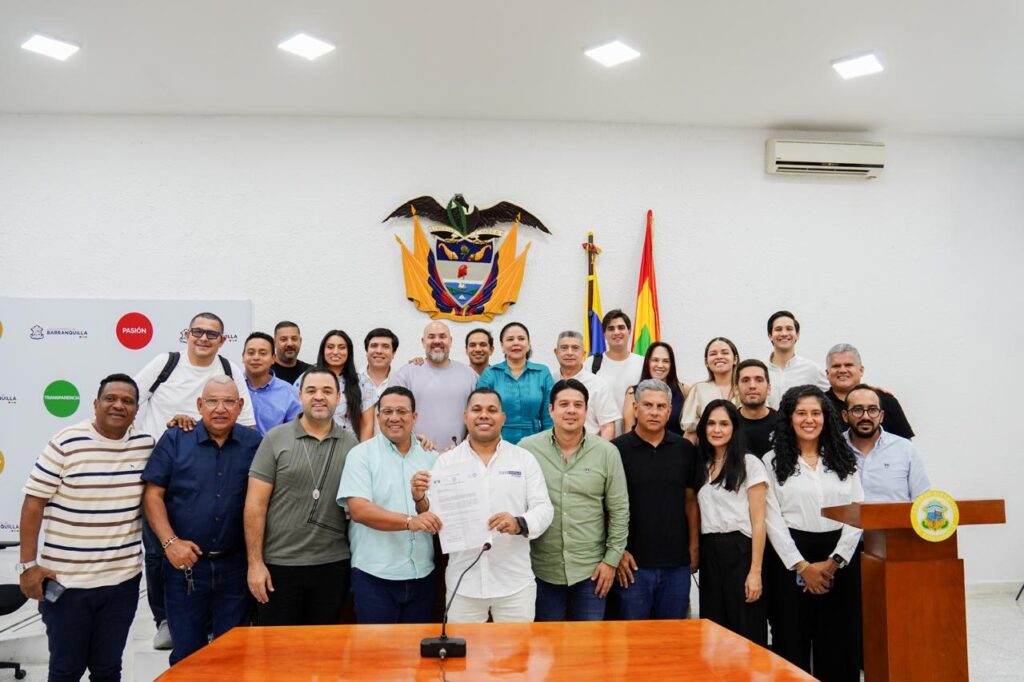 Concejo Distrital de Barranquilla aprueba vigencias futuras para fortalecer el aeropuerto Ernesto Cortissoz 42 IMG 20260929 WA00011