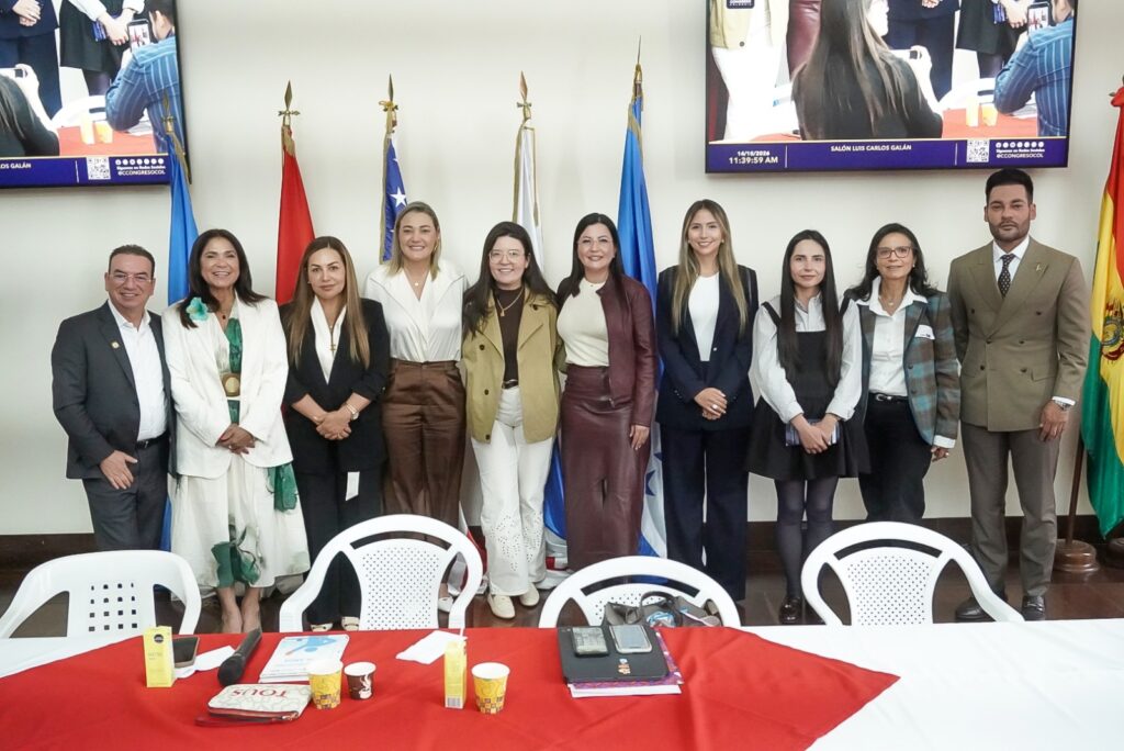 "¡Lo que no se ve, no se defiende!": Comisión de la Mujer alerta sobre desfinanciación de políticas de género en el Presupuesto 2027 42 IMG 20261014 WA0199