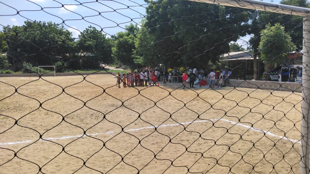 Galapa recupera espacios para la comunidad: entregan cancha deportiva en el sector Buenos Aires 42 IMG 20261017 103010